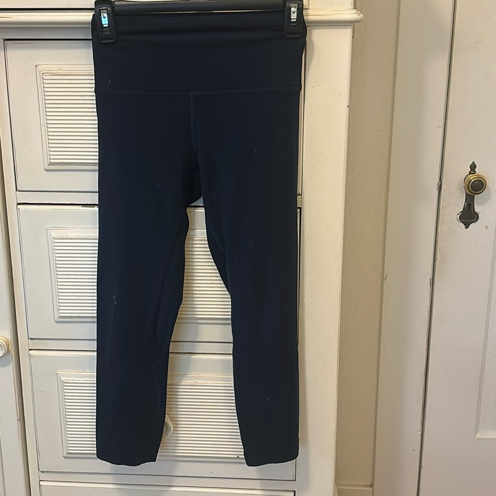 Align Lululemon navy blue leggings.